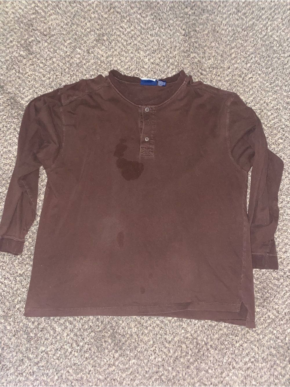 Men's Long-Sleeve Henley Shirt in Dark Brown